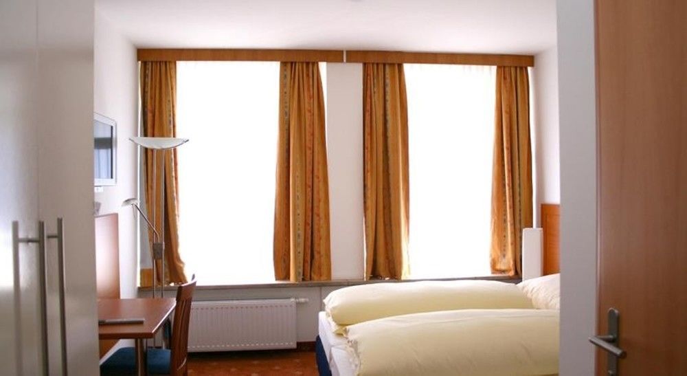 Evido Rooms Salzburg Bagian luar foto